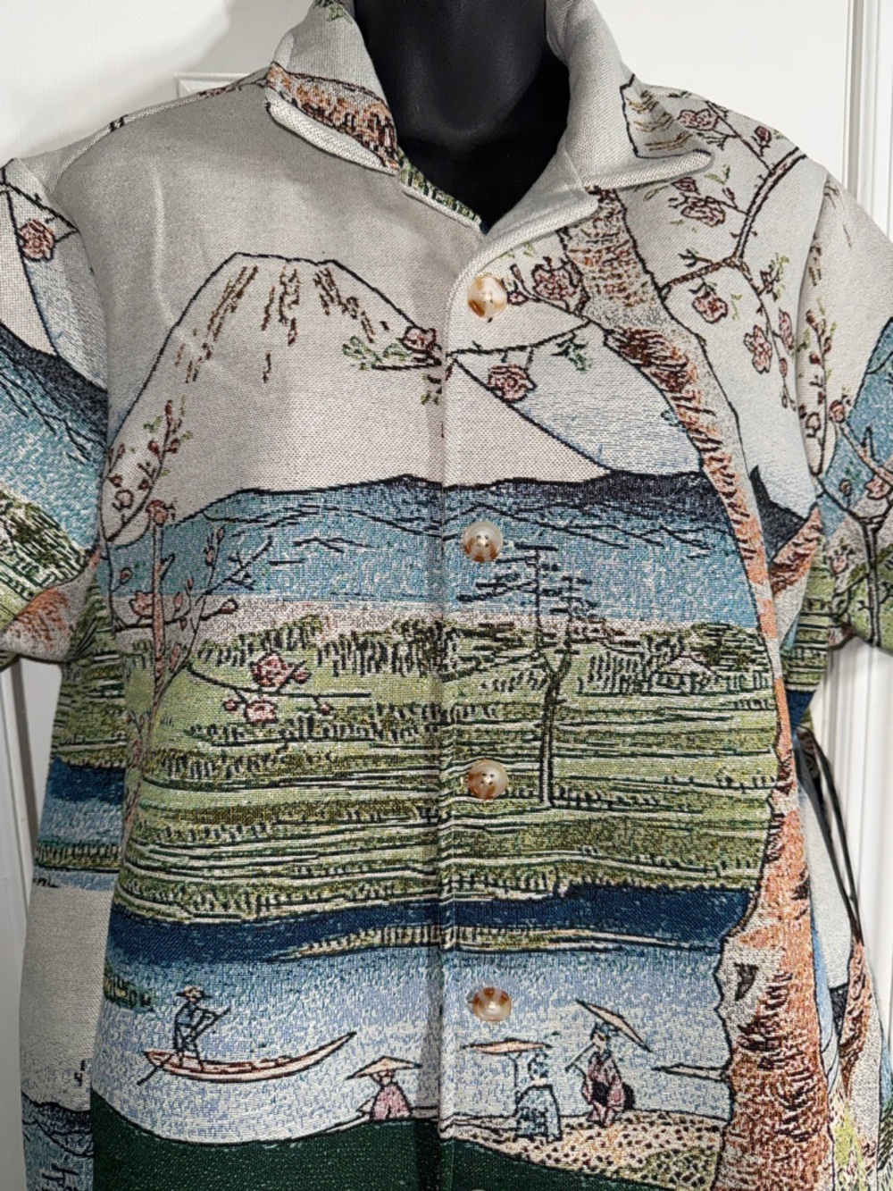 Rebel Vengeance Tapestry NWT Japanese Mount Fuji Shirt Men's Size L - Picture 6 of 12